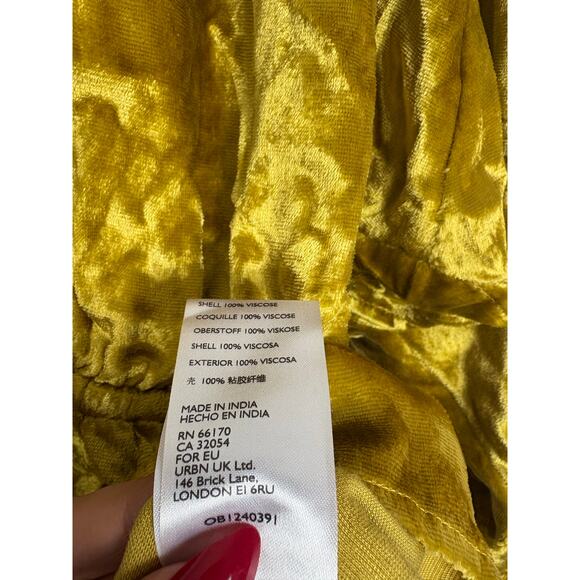 Urban Outfitters New Moon Velvet Romper Cinched Waist Tie Slouchy Gold Medium - Picture 6 of 14